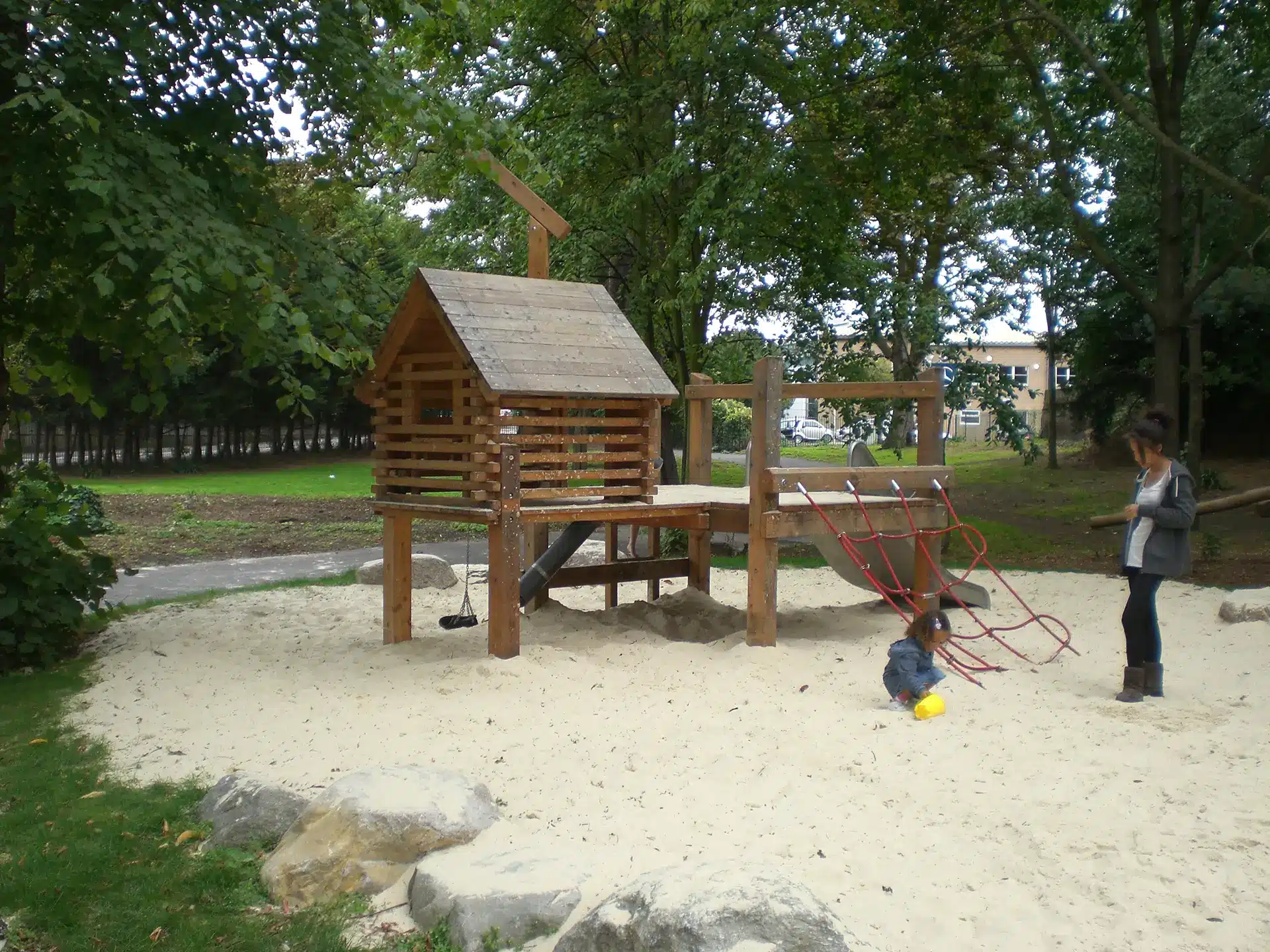 CARVILLE HALL PARK SOUTH – PLAYLINK